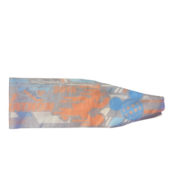 2016 Disney runDisney Walt Disney World Half Marathon 13.1 Bondi Band Headband - Picture 3 of 3